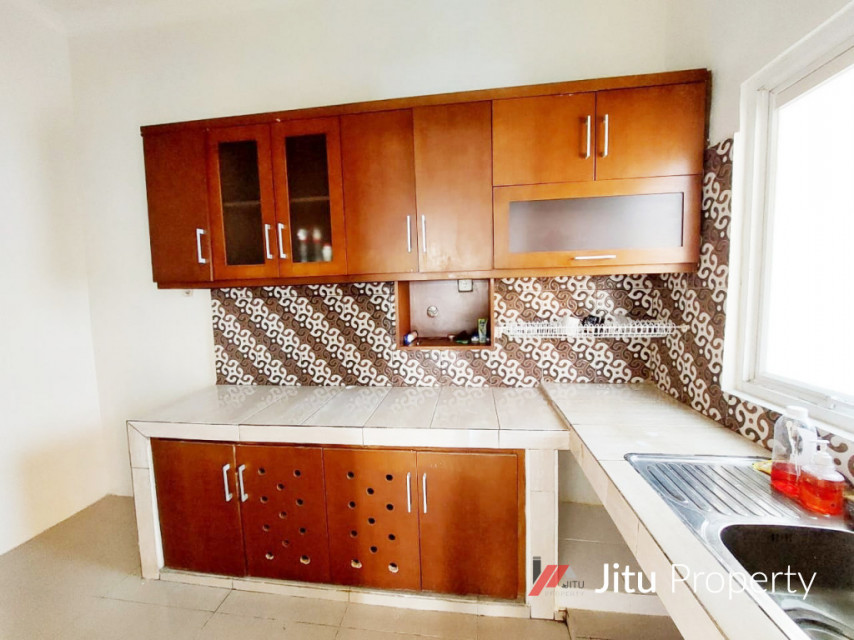 Rumah Disewakan Dekat ITC Permata Hijau Nusantara Jakarta Barat