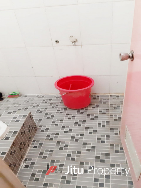 Dijual Rumah Kost 16 Kamar dan Salon di Jatiwarna Kota Bekasi