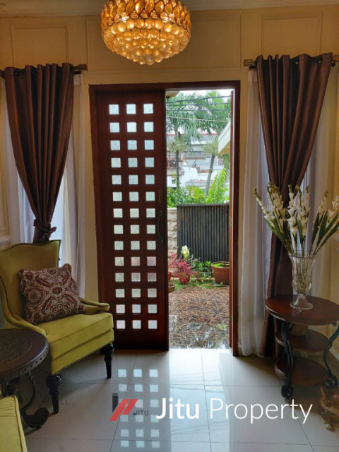 Di Jua Rumah Cantik Di Graha Bintaro Pondok Aren, Tangerang Selatan
