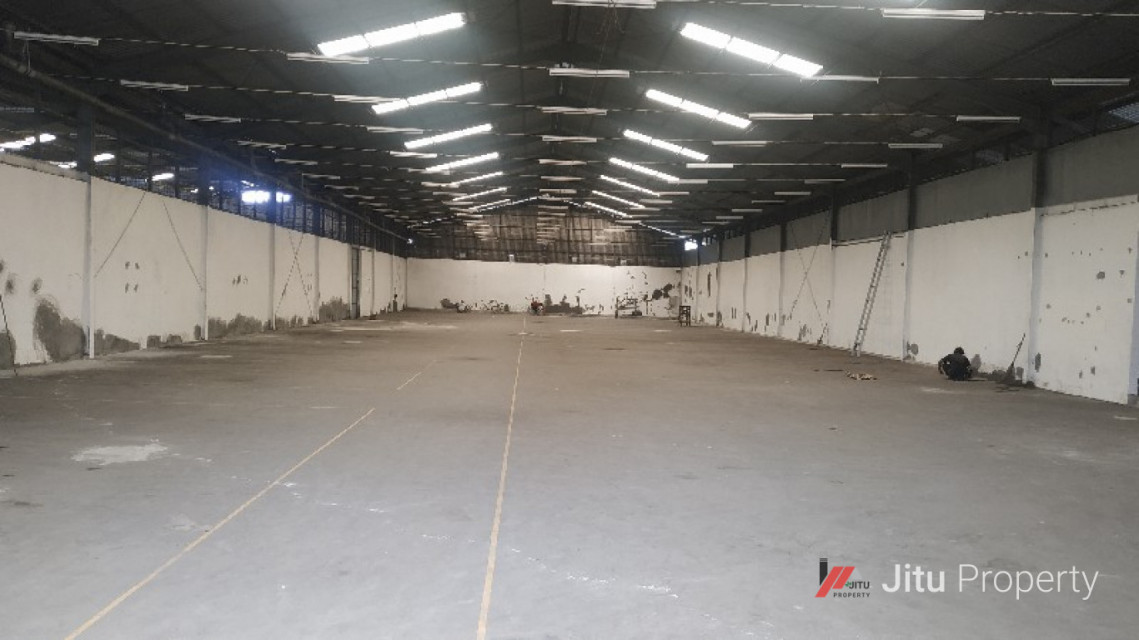 Disewakan : Gudang 1.200m² dalam komplek pergudangan