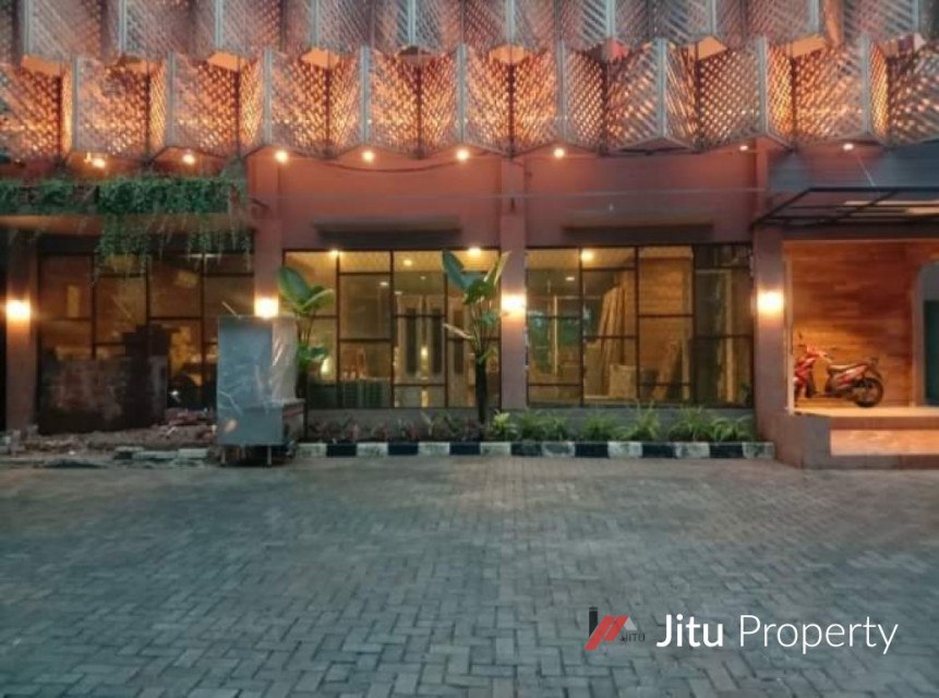 Dijual Gedung 3 lantai, kebayoran baru Jakarta Selatan
