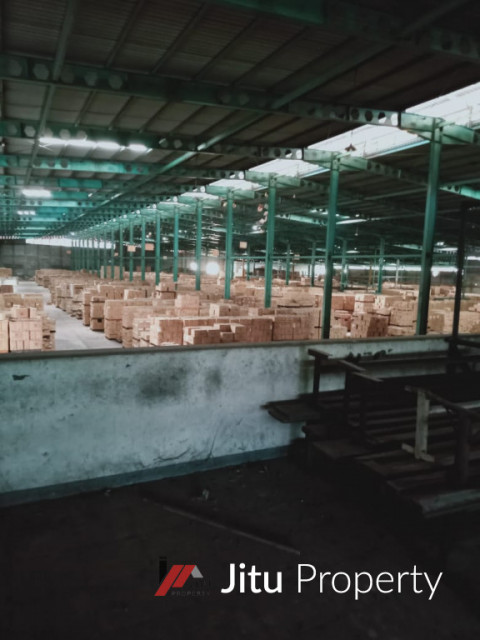 Jual Gudang Kawasan Industri, Pabrik Gelas Kaca, Cakung, Jakarta Timur