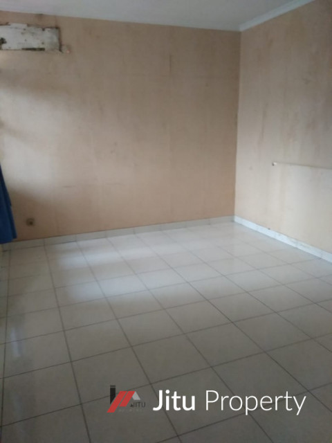 Dijual rumah daerah cakung jakarta timur. Taman Modern
