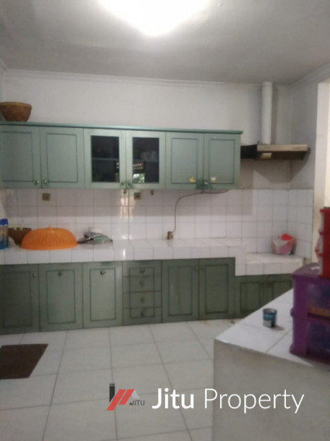 Dijual rumah daerah cakung jakarta timur. Taman Modern