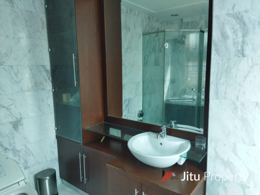 Dijual Apartemen di Apartemen The Peak Sudirman, Jakarta Selatan