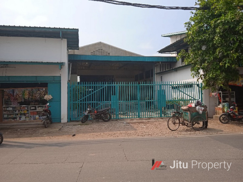 dijual pabrik masih beroperasi dan di pinggir jalan