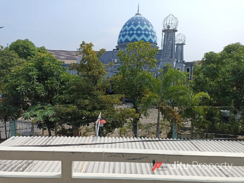 Rumah 2 lantai modern minimalis baru dan siap huni