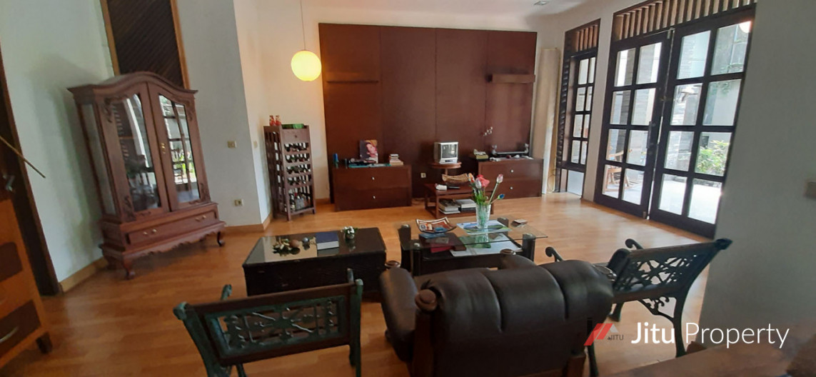 Dijual Rumah Gaya American Classic Di Setiabudi Regency Bandung