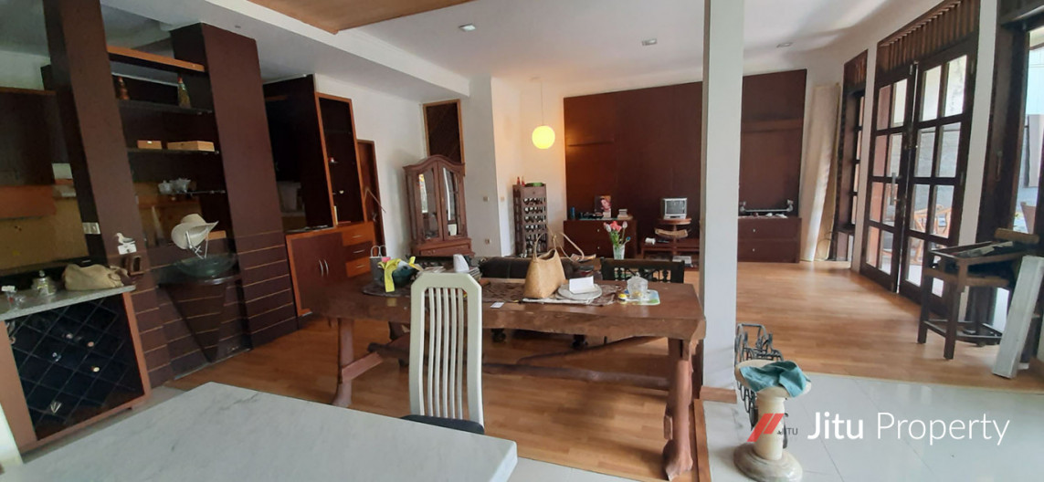 Dijual Rumah Gaya American Classic Di Setiabudi Regency Bandung