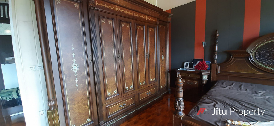 Dijual Rumah Gaya American Classic Di Setiabudi Regency Bandung