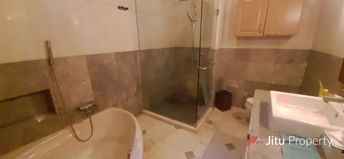 Dijual Rumah Gaya American Classic Di Setiabudi Regency Bandung
