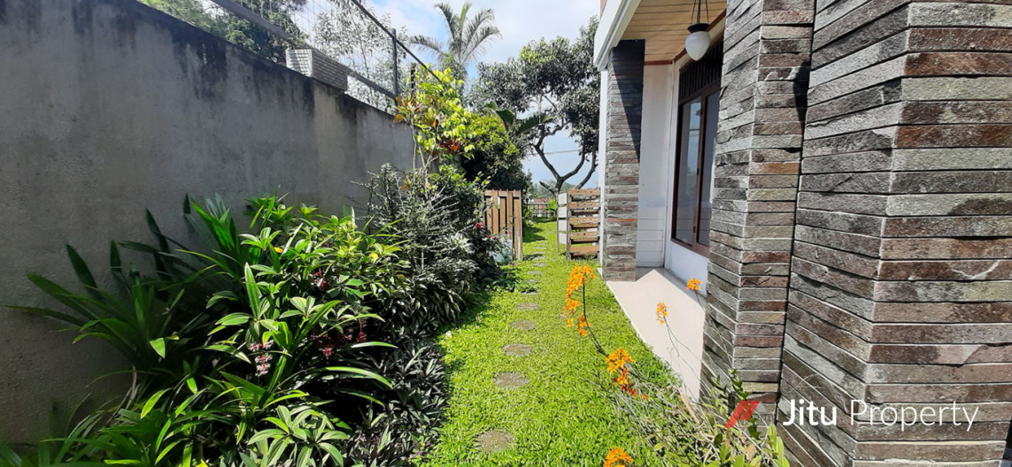 Dijual Rumah Gaya American Classic Di Setiabudi Regency Bandung