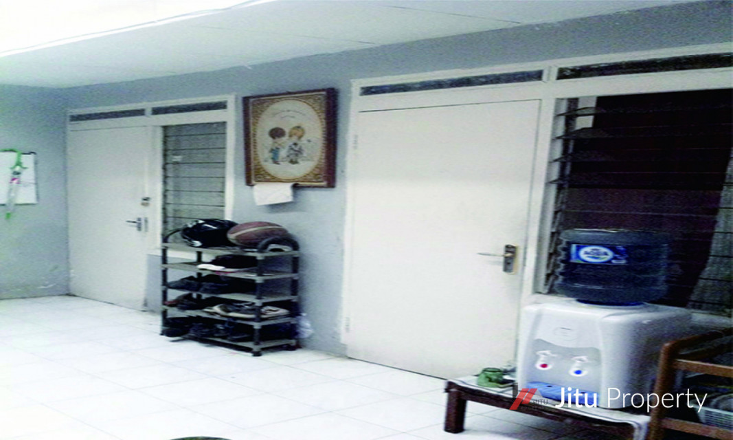 Dijual Kost 8 Kamar Di Samping Kampus Poltekpar NHI Setiabudi Bandung