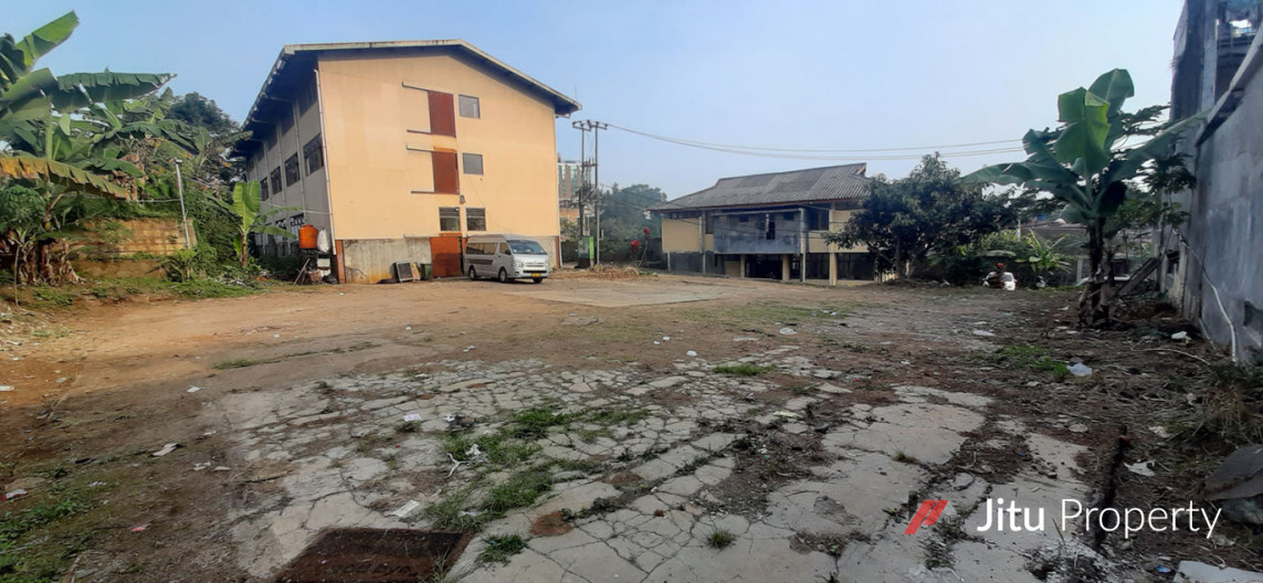 Dijual Gudang Hitung Tanah Di Jalan Ir.h. Juanda (Dago) Bandung