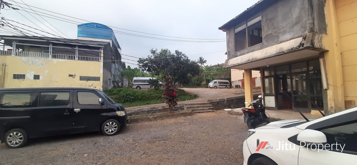 Dijual Gudang Hitung Tanah Di Jalan Ir.h. Juanda (Dago) Bandung
