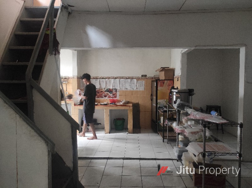 Dijual Rumah di Jl. Johar Baru 5, Johar baru, Jakarta pusat SHM