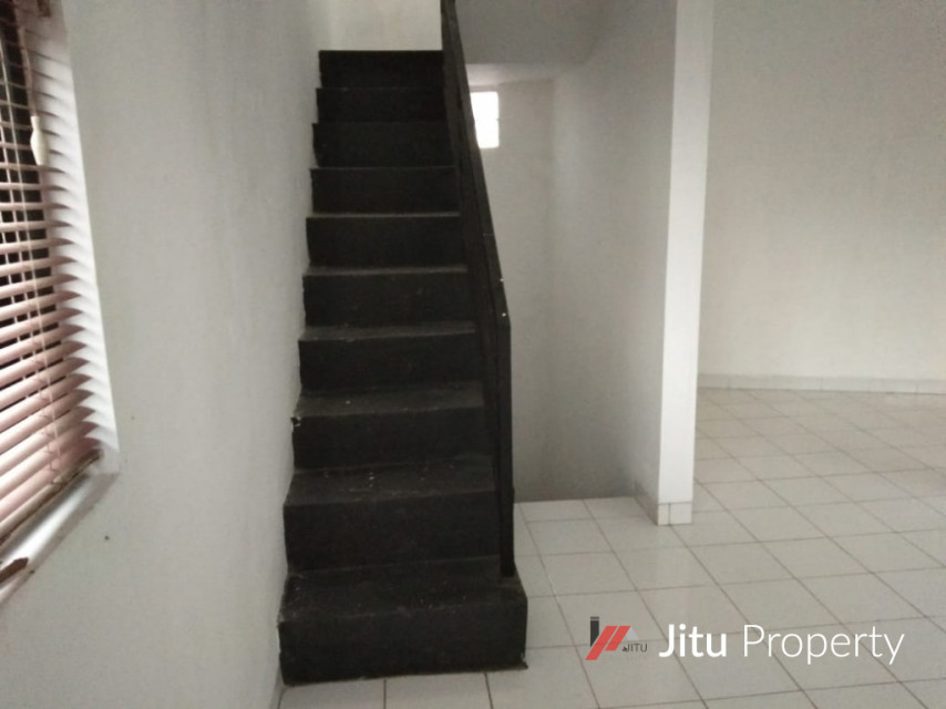 Ruko Dijual 2,5 lantai di Serua, Ciputat, Tangerang Selatan