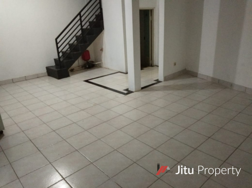 Ruko Dijual 2,5 lantai di Serua, Ciputat, Tangerang Selatan