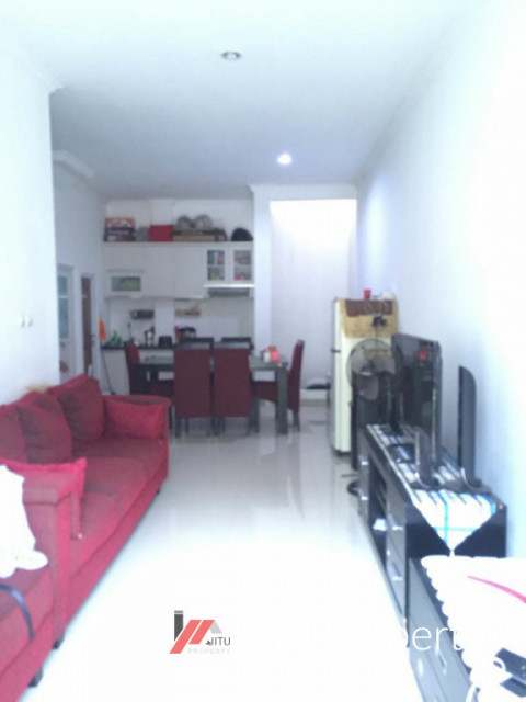 Rumah dijual kondisi bersih dan nyaman di Ciputat, Tangerang Selatan