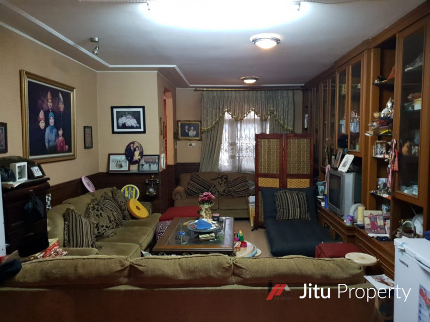 Rumah Dijual Strategis Pondok Hijau Jl. Duta Lestari IV Ciputat Timur 