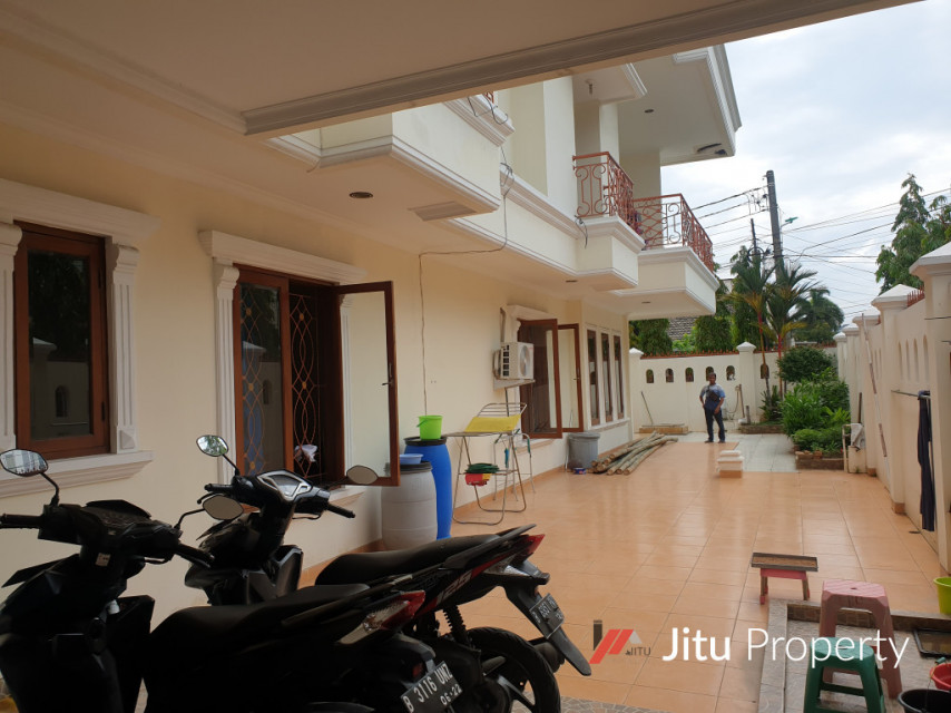 Rumah dijual 2 lantai kondisi nyaman di Tanjung Priok, Jakarta Utara