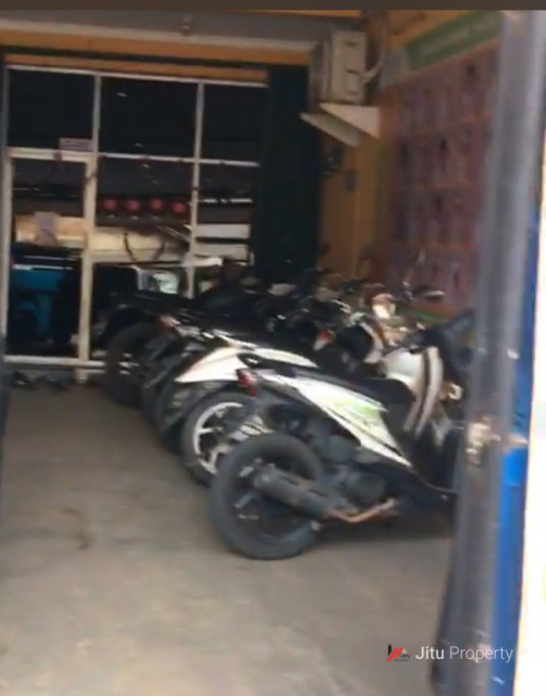 Dijual cepat Ruko pinggir jalan, Beji, Depok Jawa Barat