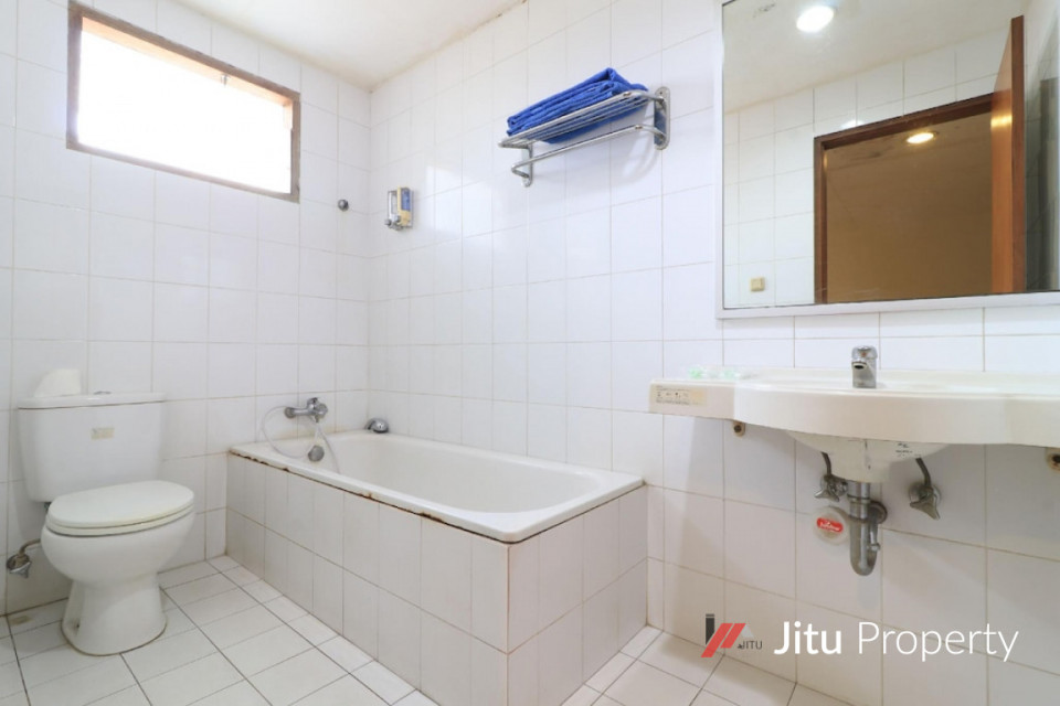 Dijual hotel prapanca kebayoran baru Jakarta Selatan SHM