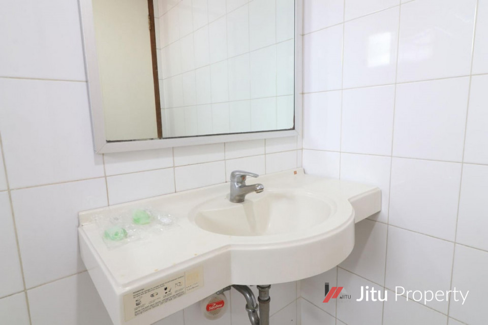 Dijual hotel prapanca kebayoran baru Jakarta Selatan SHM