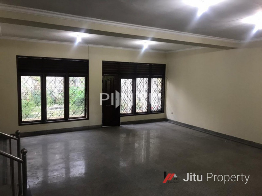 Rumah Dijual Lokasi Strategis Di Kembangan, Jakarta Barat