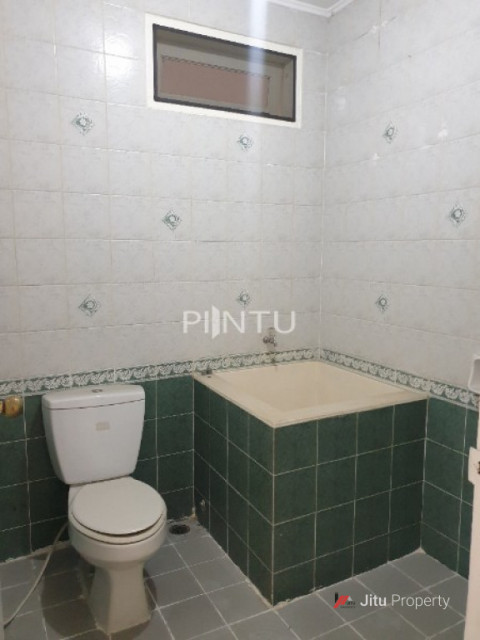 Rumah Dijual Lokasi Strategis Di Perumahan, Kalideres Jakarta Barat