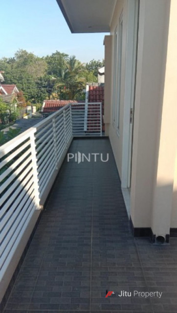 Dijual Rumah Siap Huni Bintaro Sektor 2, Tanggerang Selatan