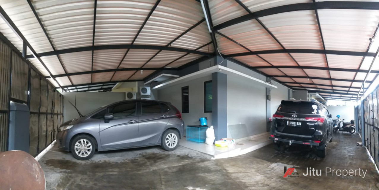 Dijual Rumah Hook Di Jati Pulo Jakarta Barat SHM 3.5 Lantai