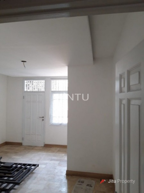 Dijual Rumah Jalan Raya Bintaro, Pesanggrahan, Jakarta Selatan