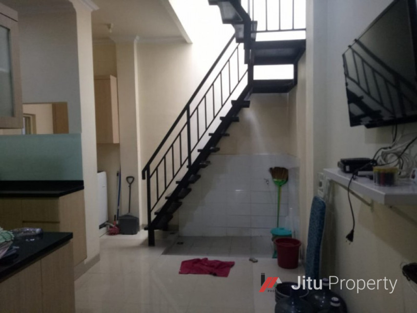 Rumah Dijual 2 Lantai, Minimalis Dan Lokasi Strategis Gambir