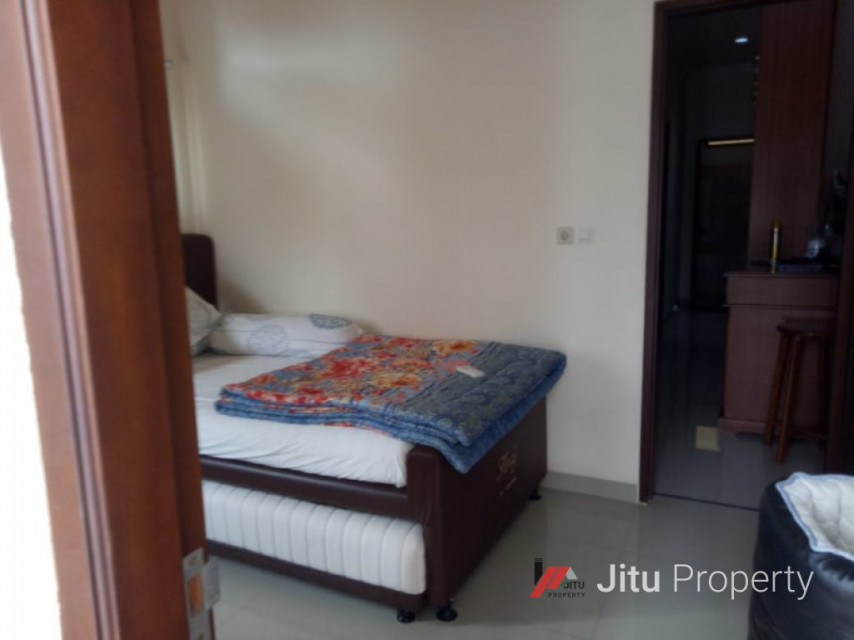 Rumah Dijual 2 Lantai, Minimalis Dan Lokasi Strategis Gambir