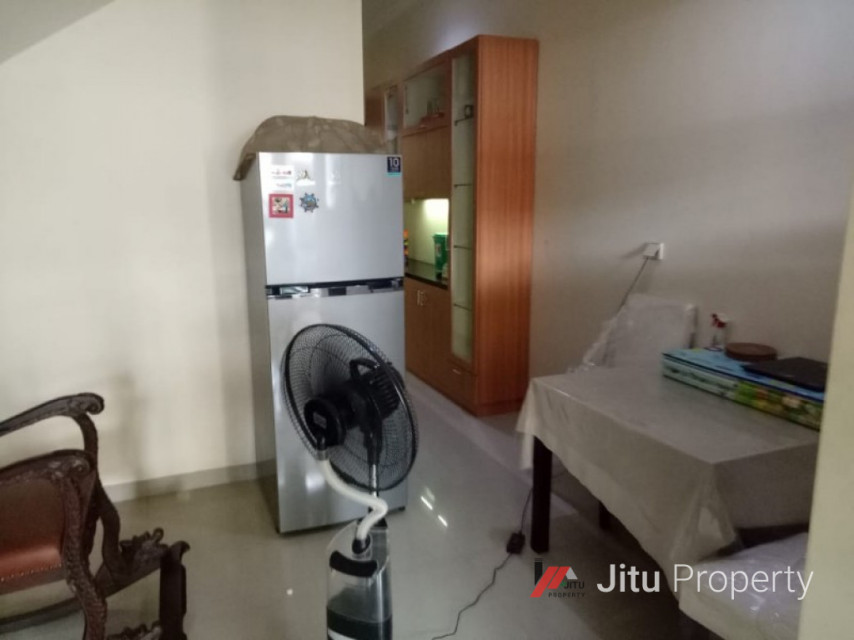 Rumah Dijual 2 Lantai, Minimalis Dan Lokasi Strategis Gambir