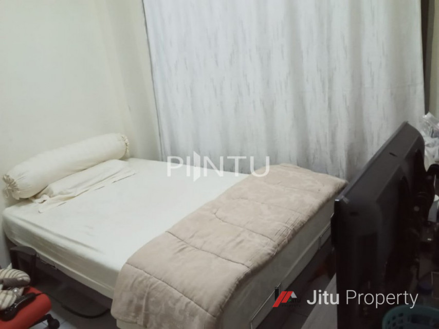 Rumah Dijual Untuk Keluarga Kecil Taman Palem Lestari Jakarta Barat