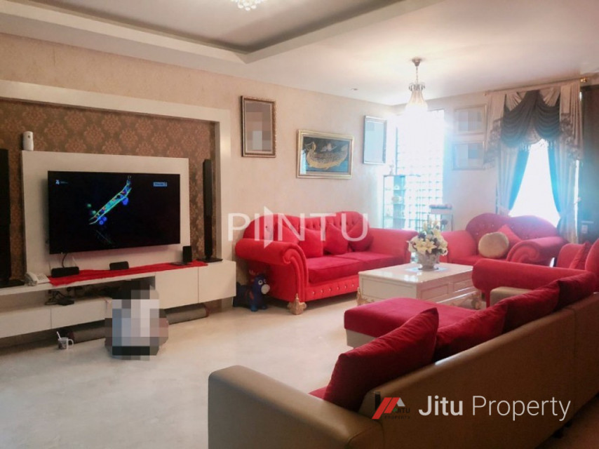 Dijual Rumah Strategis Taman Pasadenia Pulomas, Pulo Gadung