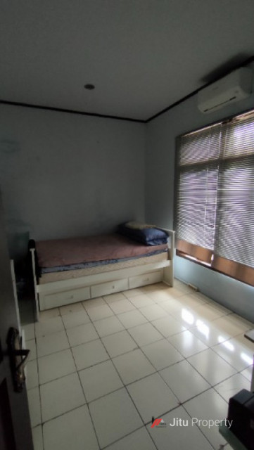 Dijual Rumah Siap Huni! Harga Nego! Di Cinere, Depok