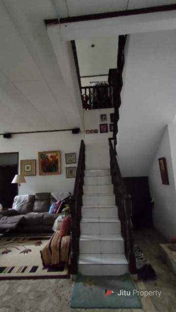 Dijual Rumah Siap Huni! Harga Nego! Di Cinere, Depok