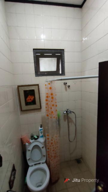 Dijual Rumah Siap Huni! Harga Nego! Di Cinere, Depok