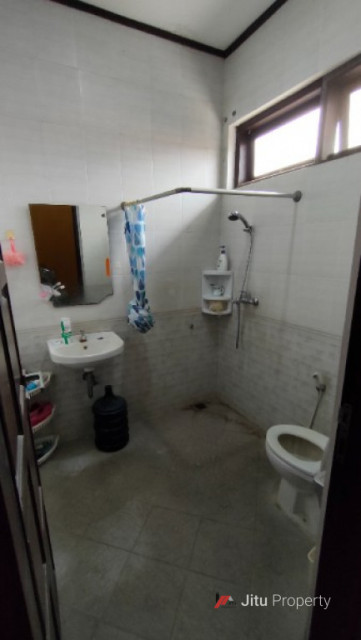 Dijual Rumah Siap Huni! Harga Nego! Di Cinere, Depok