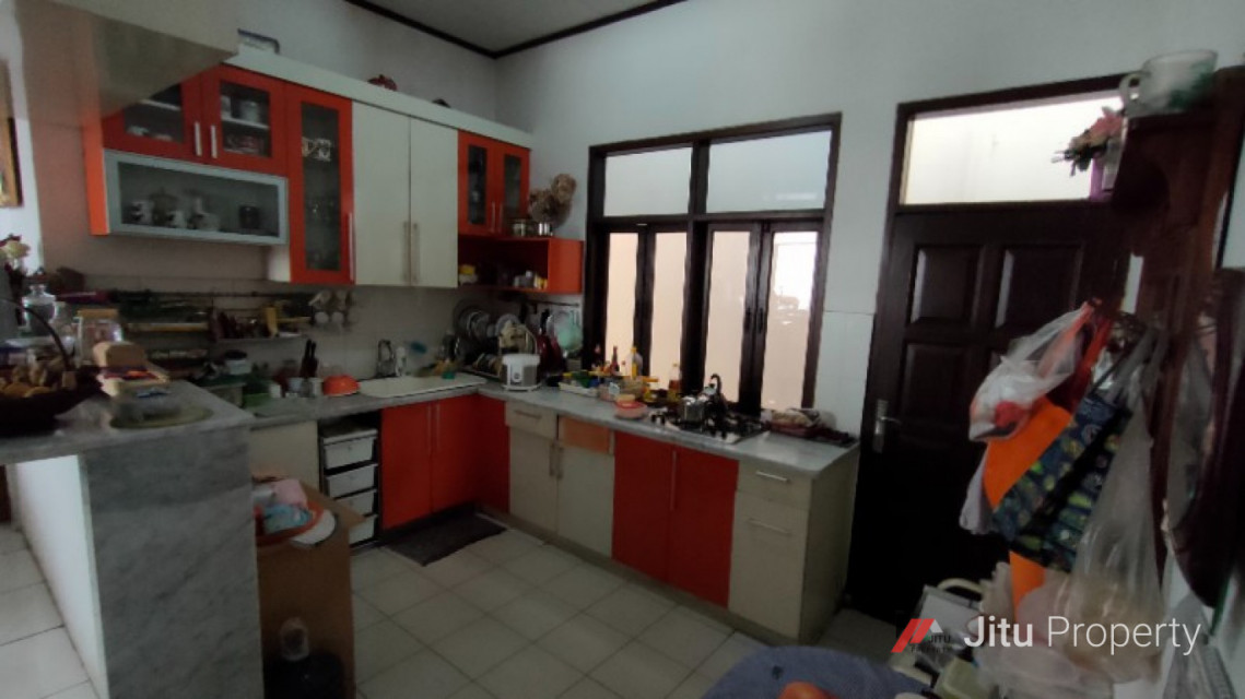 Dijual Rumah Siap Huni! Harga Nego! Di Cinere, Depok