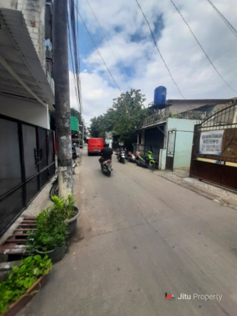 Dijual Rumah Kontrakan Ada 22 Kamar Di Cengkareng Jakarta Barat
