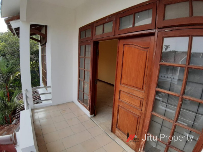 Dijual Rumah Perumahan Taman Rempoa Indah, Tangerang Selatan