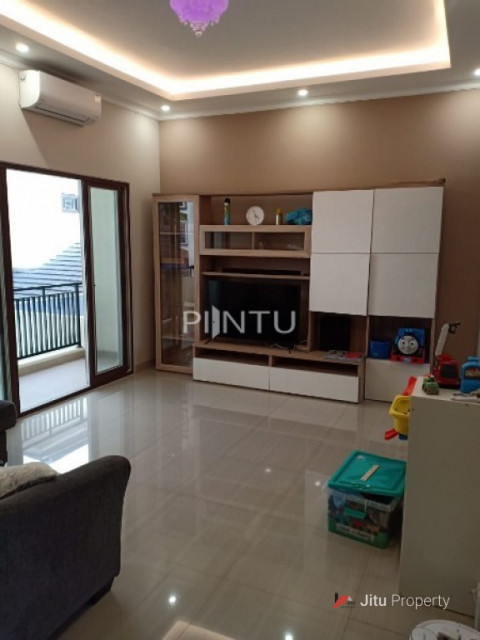 Rumah Dijual Lokasi Strategis 2 Lantai, Jagakarsa, Jakarta Selatan