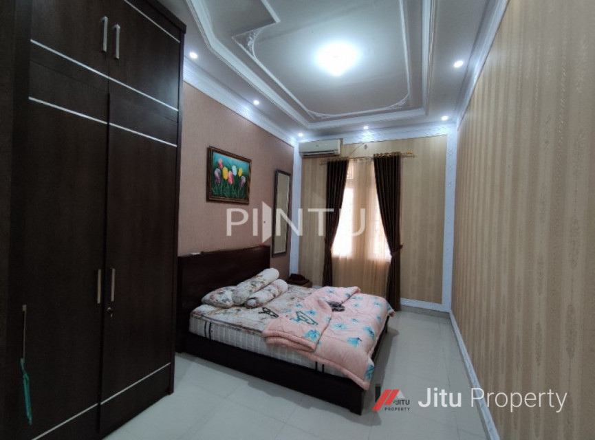 Rumah Dijual Dengan Desain Mewah Dan Luas Di Kawasan Strategis Cipadu