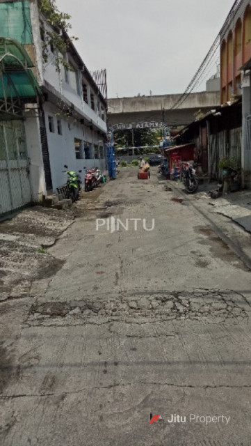 Jl. Permata Biru 3 Blok. K3 No.12 Kelapa Gading, Jakarta Utara