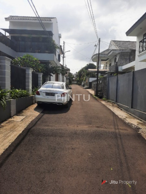 Dijual Rumah Strategis Di Ciputat Timur Tangerang Selatan
