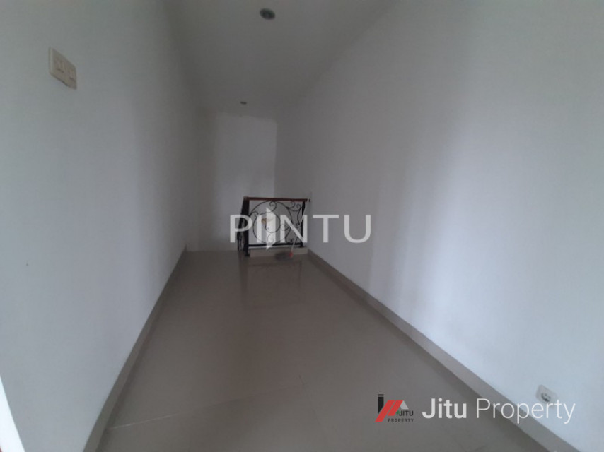 Dijual Rumah Strategis Di Ciputat Timur Tangerang Selatan